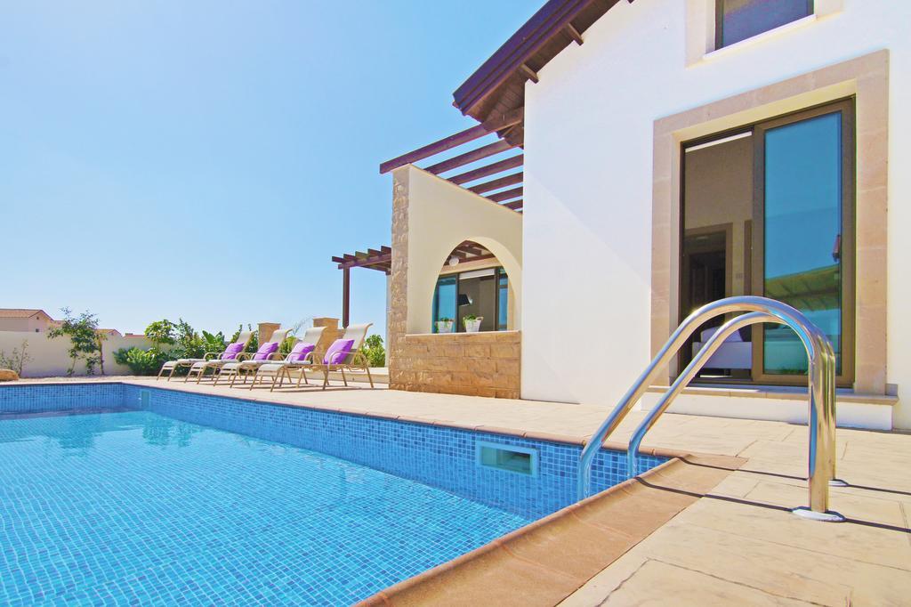 Villa Camellia Ayia Napa Bagian luar foto